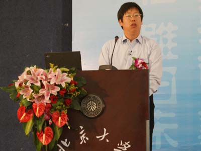 育灵童教育研究院院长,北京师范大学教育学院博士生导师 徐梓教授